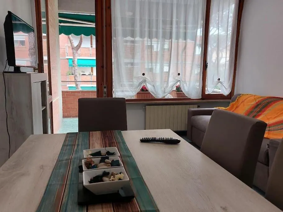 비아레지오 Casa Giuliana Tra Pineta E Mare 아파트